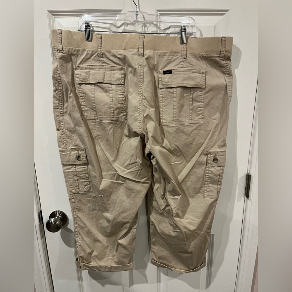 Lee Mid Rise Relaxed Fit Tan Capris Size 22W - Picture 6 of 7